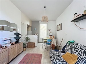 appartement à la vente -   51100  REIMS, surface 32 m2 vente appartement - APR711733